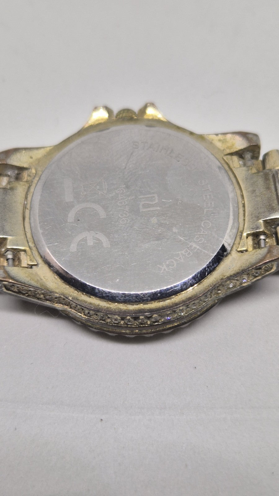 Gold tone womens fashion wrist watch11