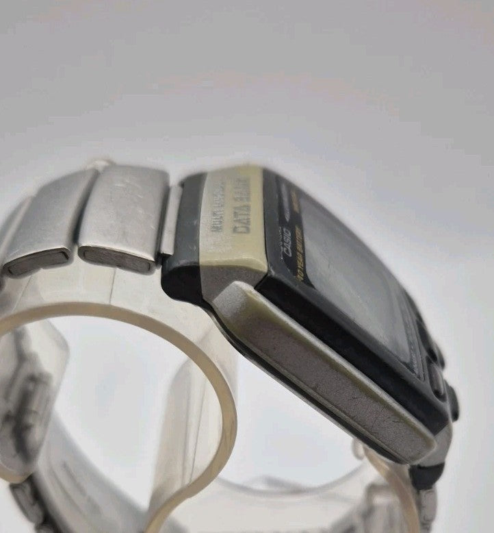 Casio DB-37H 2524 Multi Lingual Data Bank Illuminator Vintage Watch10