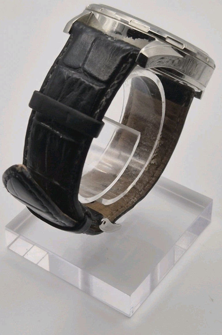 Accurist Men’s Analogue Day/Date Quartz Black Leather Strap Watch 1U05 MS990W3