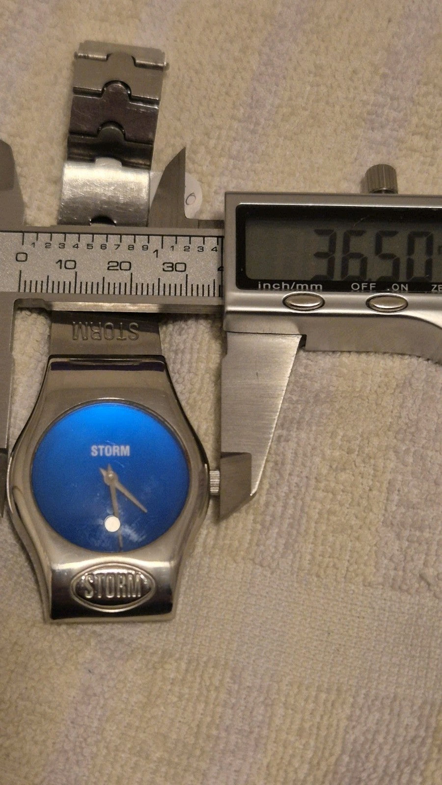 Vintage Storm Quartz Watch13