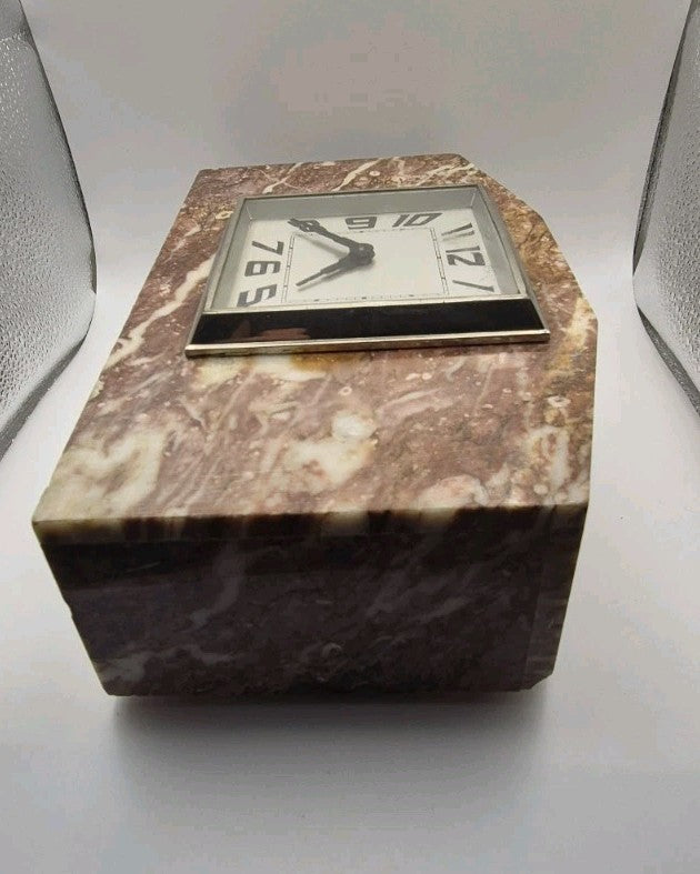 Art Deco marble mantel clock set with matching garniture vases1