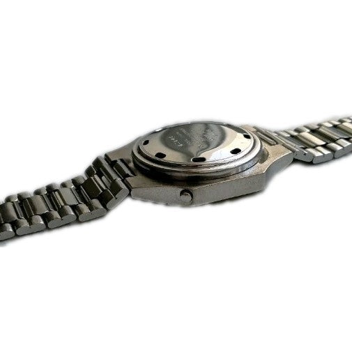 Beltime Model 9196304 SHC Solar Battery Vintage Original Digital Alarm Watch8