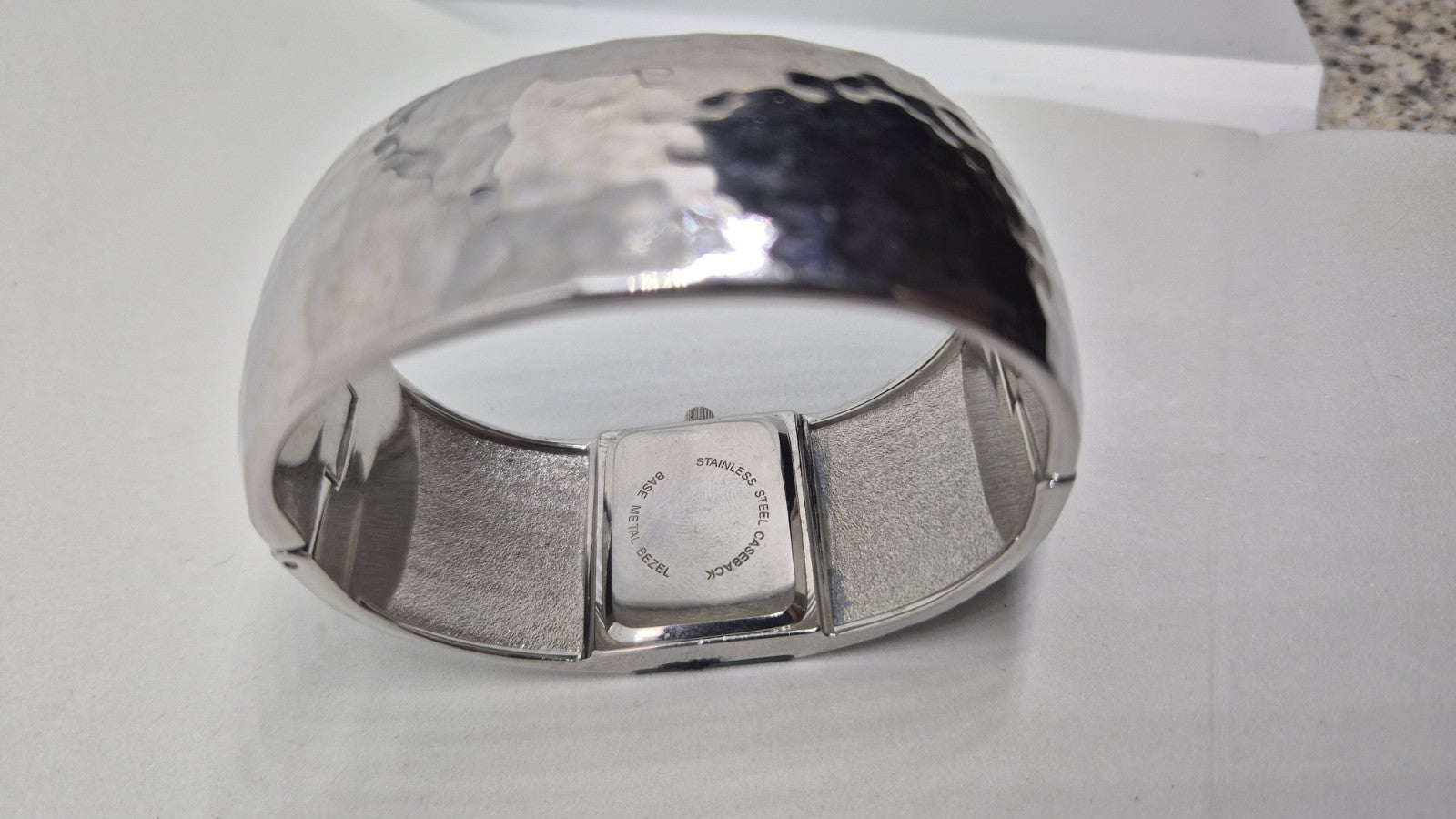 A Very Attractive Bracelet Watch In Working Order10