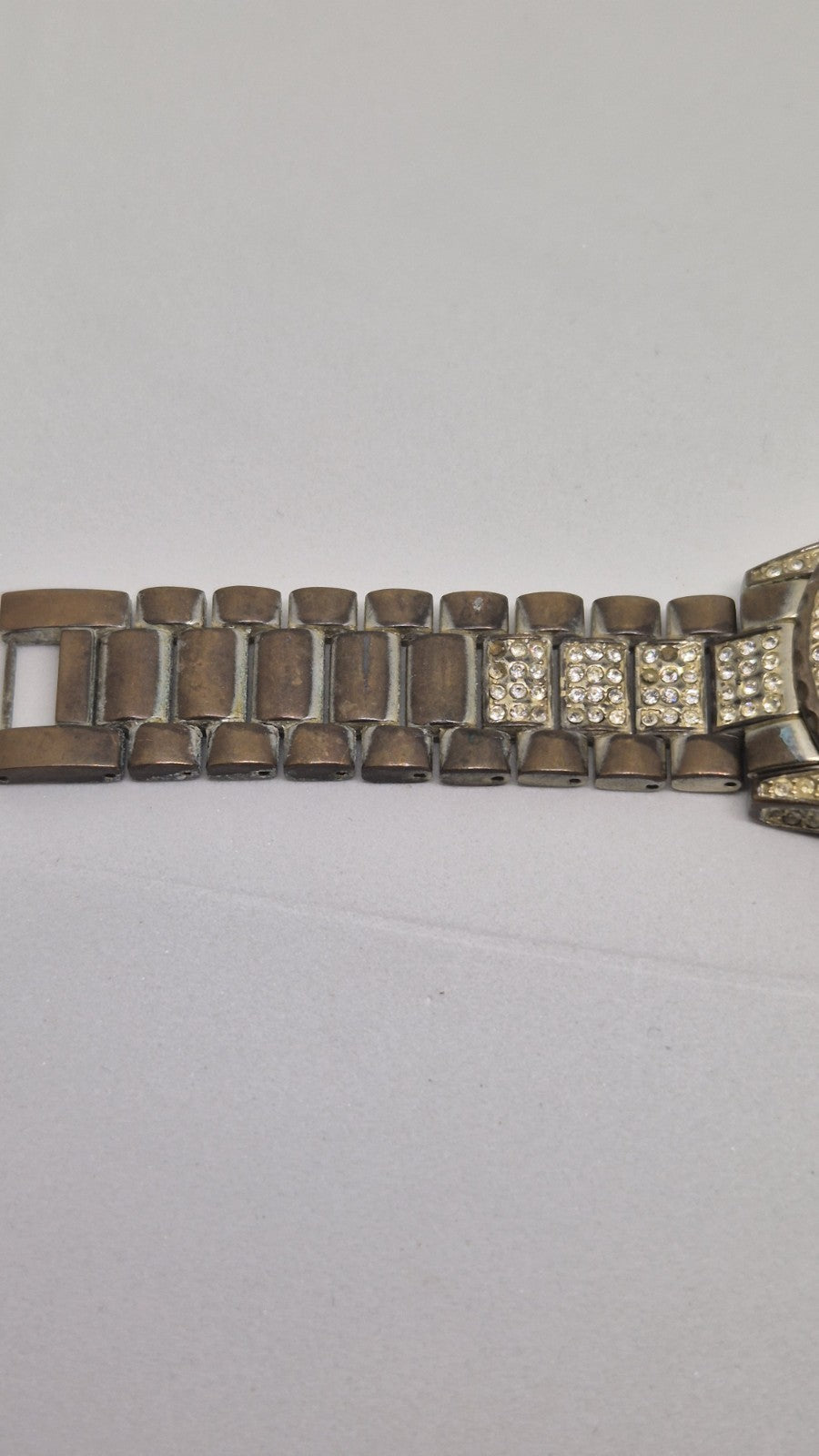 Gold tone womens fashion wrist watch6
