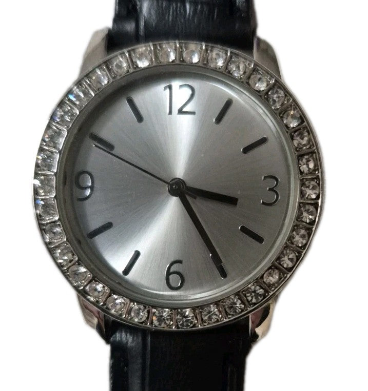 Ladies Unbranded Quartz Wristwatch0