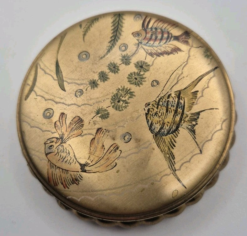 Vintage KIGU fish Makeup compact0