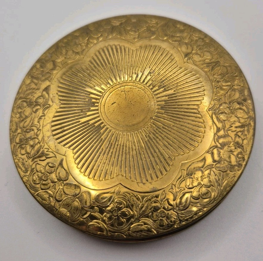 vintage gold toned powder compact0