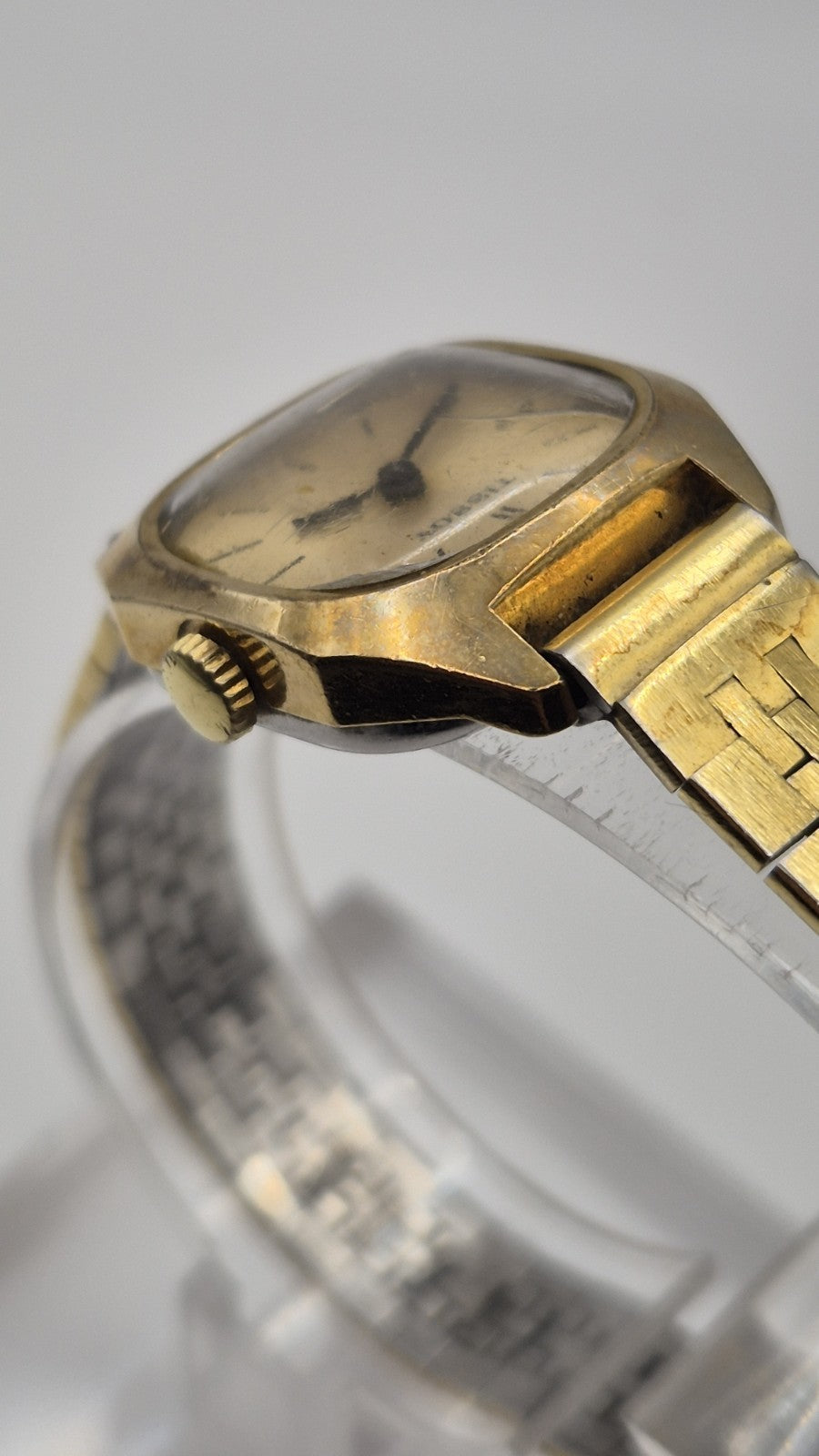 vintage women’s Tissot manual wind dress watch8