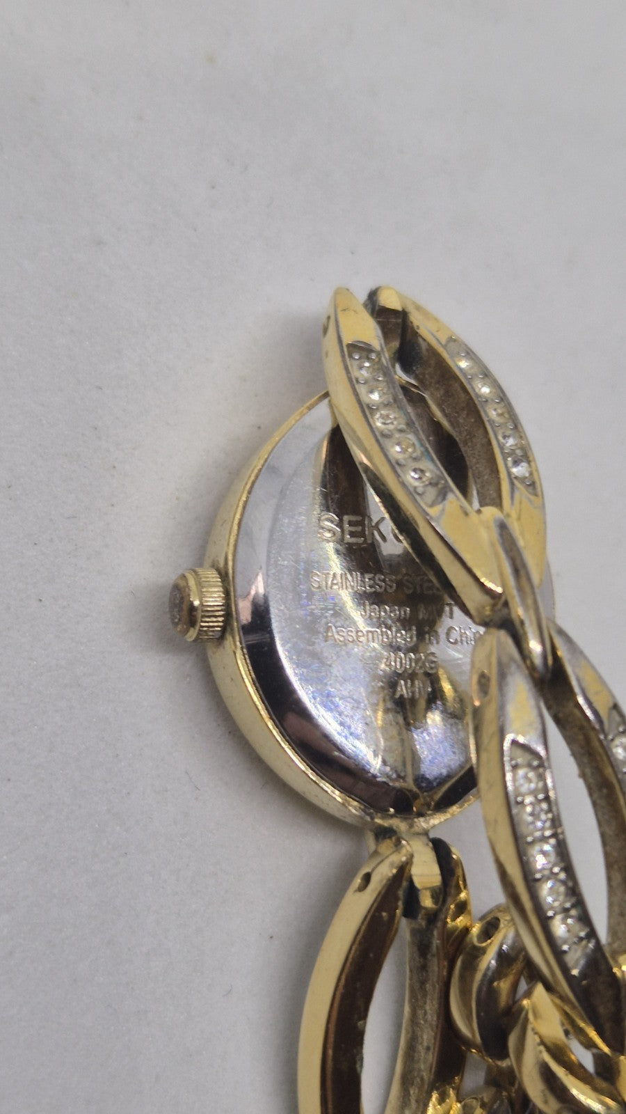 Ladies  Sekonda Teardrop Face Gold Strap Watch10