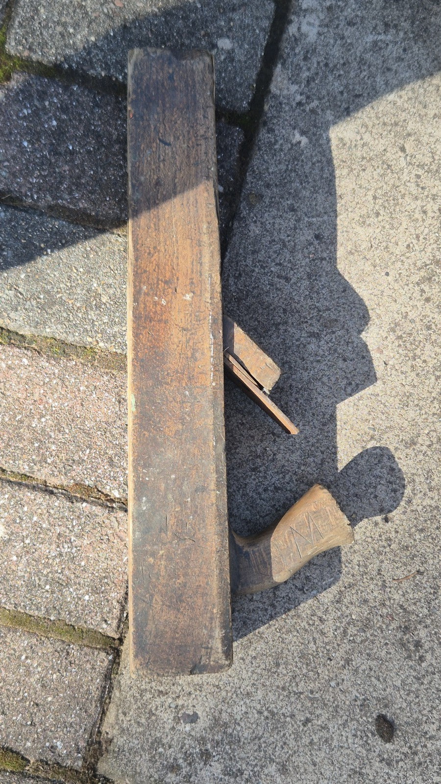 Vintage Carpenters Wooden Box And wooden plane16